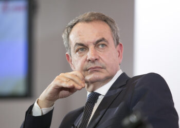 Audiencia Nacional en España rechaza querella contra Zapatero por supuestos vínculos a favor de Maduro