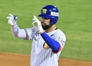Navegantes del Magallanes derrota a Cardenales de Lara y se mantiene el liderato