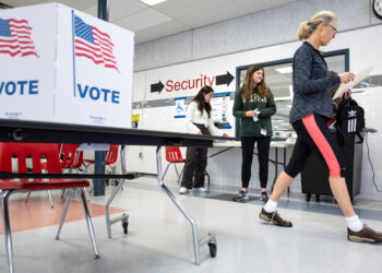 Cerca de 33 millones de personas ya han votado de manera anticipada en Estados Unidos