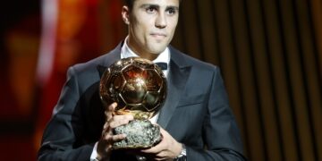 Polémica en el Balón de Oro: Rodri le ganó a Vinicius y dijo que «es la victoria del fútbol español»