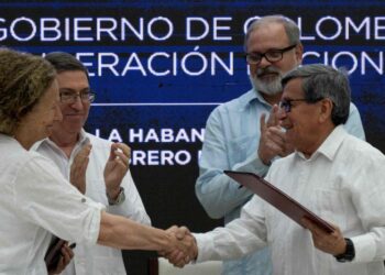 Gobierno de Colombia y ELN se reunirán el próximo 1 de noviembre en Venezuela para retomar diálogo de paz