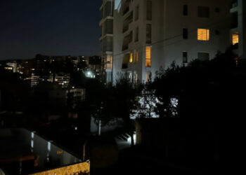 Gobierno de Ecuador anuncia cortes de luz de hasta 14 horas diarias