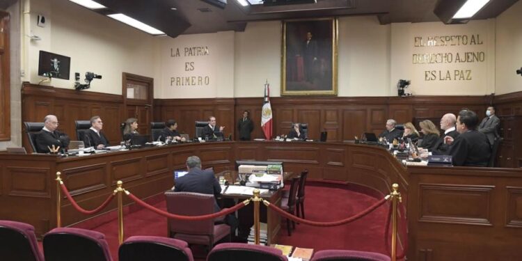Ocho ministros de Suprema Corte en México renuncian en cumplimiento de reforma judicial
