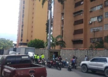 Adolescente de 15 años se suicida al lanzarse de un piso 14 en Maracay