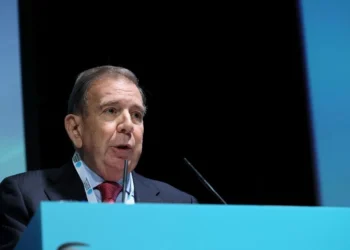 Edmundo González asegura que no planea juramentarse en el exilio