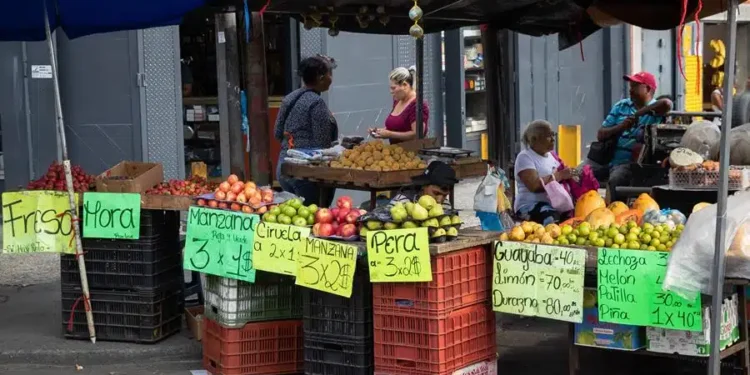 Régimen de Maduro asegura que aplica “medidas coyunturales” ante alza del dólar paralelo