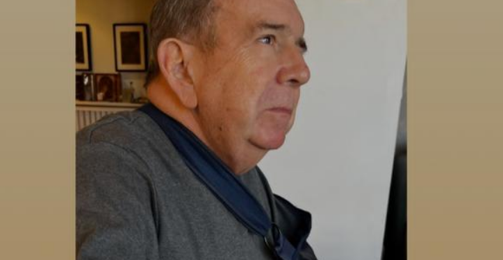 “Quien se cae, se levanta”, Edmundo González informó que sufrió un percance doméstico