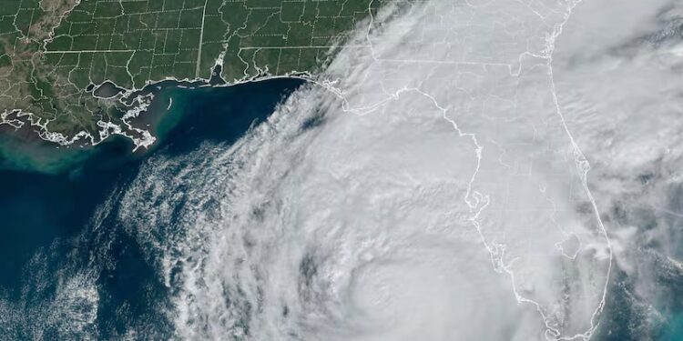 Defensa Civil de Cuba emite alerta ante el eventual impacto del huracán Oscar en el este de la isla
