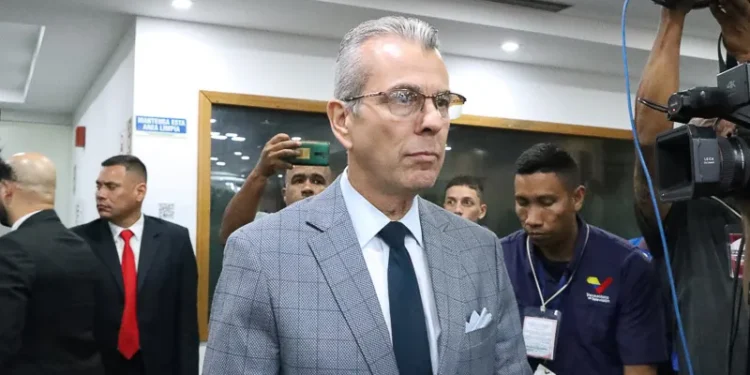 PUD rechaza persecución contra el rector Juan Carlos Delpino