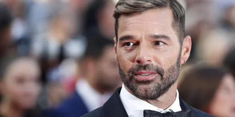 Ricky Martin acusa de corrupción a partido gobernante de Puerto Rico