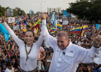 María Corina Machado responsabiliza a Zapatero de presiones que obligaron a Edmundo González a exiliarse en España