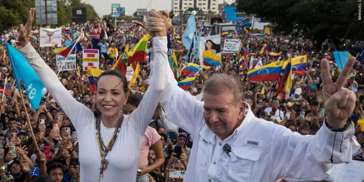 María Corina Machado responsabiliza a Zapatero de presiones que obligaron a Edmundo González a exiliarse en España