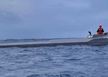 Decomisan en Francia narcosubmarino colombiano con cinco toneladas de cocaína avaluada en $16.500 millones
