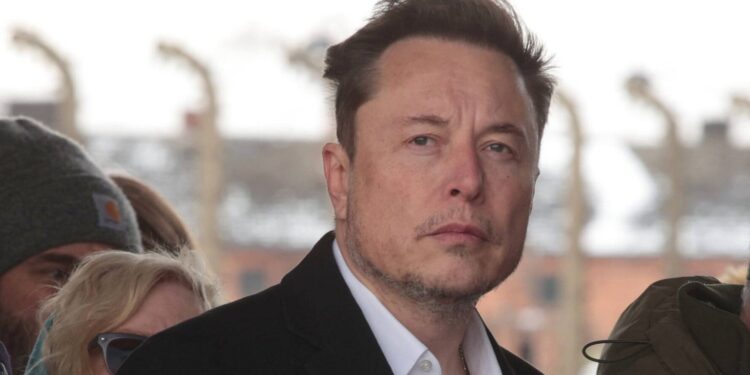 Elon Musk citado a declarar en fiscalía de Filadelfia por sortear un millón de dólares a votantes