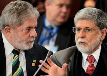 Jorge Rodríguez solicitará a la Asamblea Nacional declarar a Celso Amorim como «persona no grata» en Venezuela