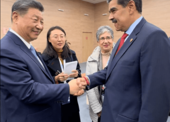 Maduro se reunió con Xi Jinping en los Brics: «¡Nos une una amistad de hierro, de acero!»