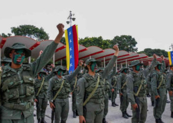 Fuerza Armada halla embarcación usada para actividades ilícitas en el noreste de Venezuela