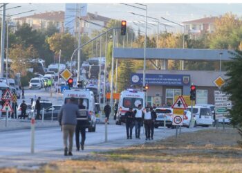 Turquía confirma autoría del PKK kurdo en atentado de Ankara