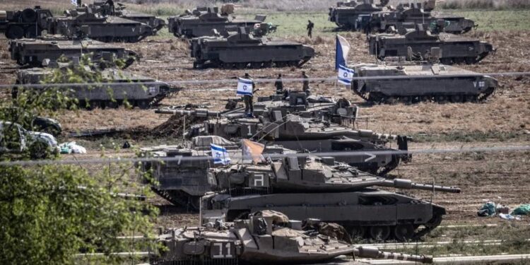 Israel se prepara para conmemorar un año del 7 octubre en plena escalada en la región