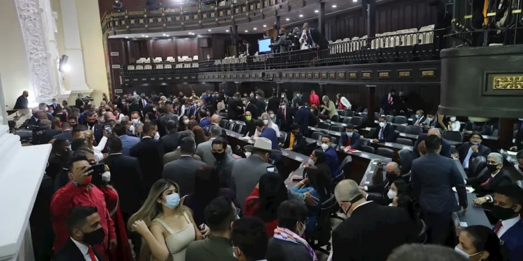Régimen de Maduro asegura que reformará las leyes ectorales antes de finalizar el año