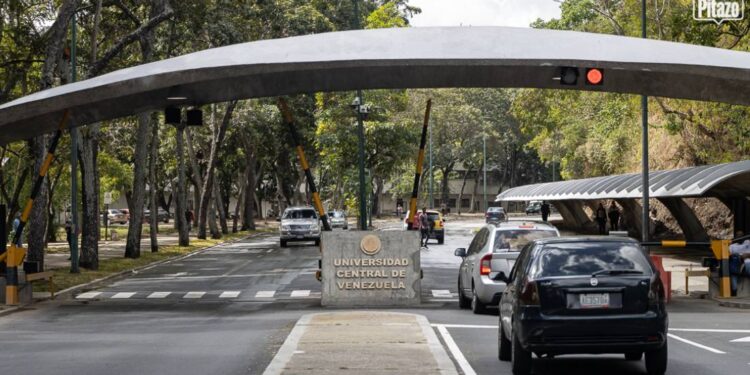 Gremios y sindicatos de la UCV exigen al régimen ajustar el salario mínimo a 200 dólares