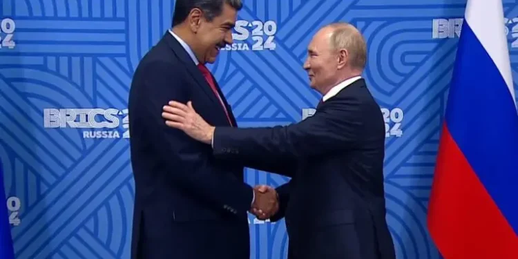 Maduro se reunió con Putin en el marco de la cumbre de los BRICS: «Estamos preparados para seguir recibiendo inversión rusa en Venezuela»