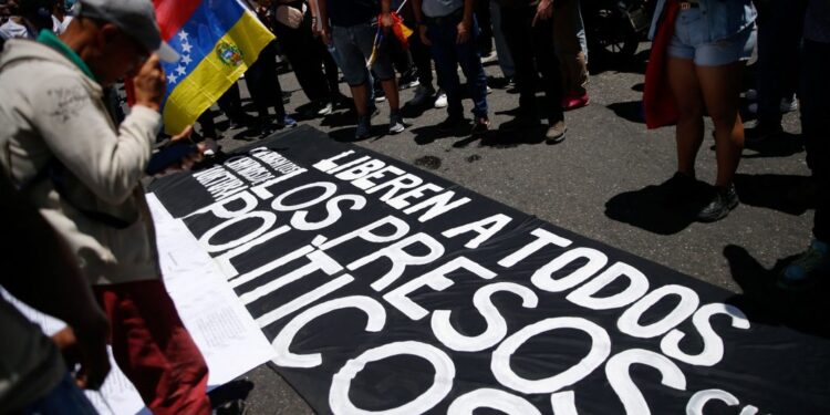 Cifra de presos políticos españoles en las cárceles de Venezuela se ha duplicado tras las elecciones