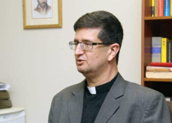 Rector de la UCAB exige justicia en el asesinato de dirigente de VP en Apure