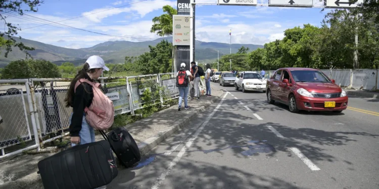 Violencia en frontera colombiana mantiene en alerta a municipios fronterizos del Táchira