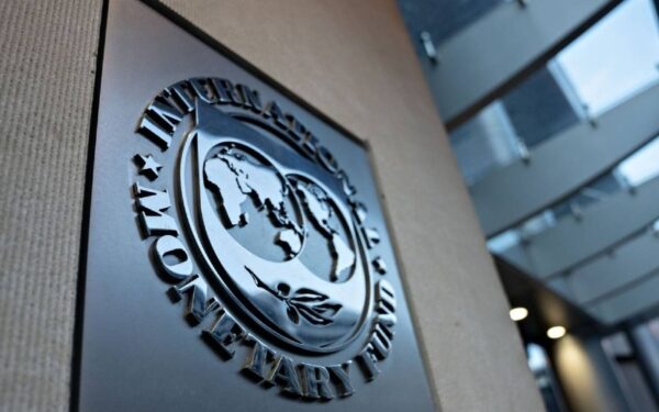 FMI proyecta crecimiento económico del 3% para Venezuela en 2024 y 2025