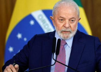 Lula está estable y pasará por una nueva revisión en cinco días tras golpearse en la nuca