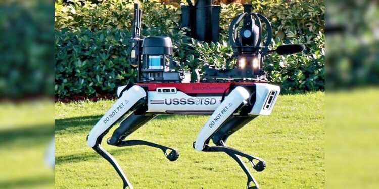 Perros robot al servicio de Donald Trump velan por su seguridad junto al Servicio Secreto