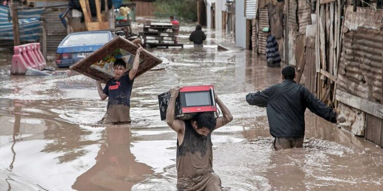 Perú declara en emergencia por 60 días a 2 distritos afectados por las lluvias