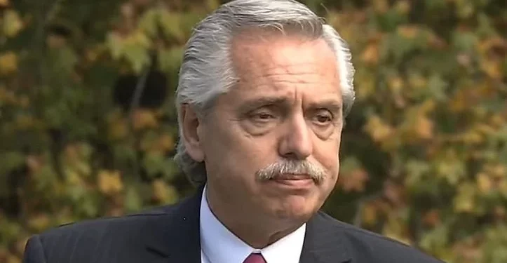 Justicia argentina cita a declarar a expresidente Alberto Fernández en causa de corrupción