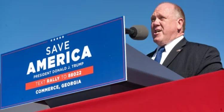 Trump nombra al «zar de la frontera»: Tom Homan al frente de Inmigración en EEUU