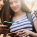 Suecia prepara legislación para prohibir del todo celulares en colegios