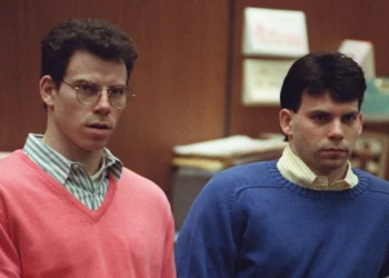 Los hermanos Menéndez afrontarán este lunes una audiencia clave en su lucha por salir de la cárcel