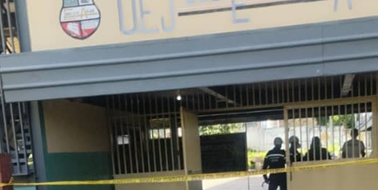 Reportan otro caso de intoxicación masiva en Mérida: 70 estudiantes y 5 docentes afectados