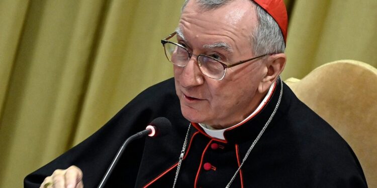 Vaticano espera que Trump aplique «medidas sabias» en el tema migratorio