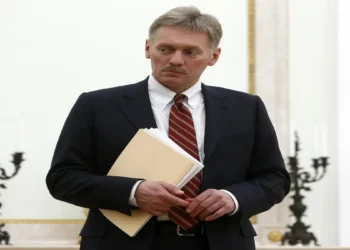 Kremlin acusa a EEUU de echar «leña al fuego» al autorizar ataques con armas de largo alcance a Rusia