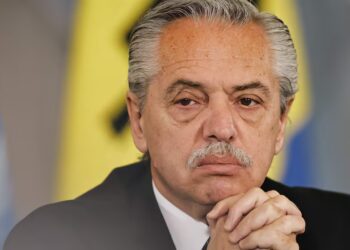 Expresidente argentino declaró ante la justicia por administración fraudulenta: es «infundado, falso y arbitrario»