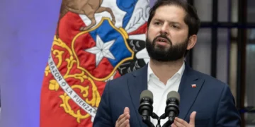 Mujer que denunció al presidente Gabriel Boric aseguró que es víctima de una persecución