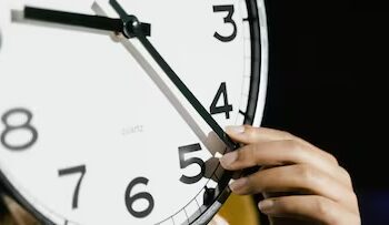 Inicia el cambio de horario por la temporada de invierno en EEUU