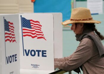 EEUU: Más de 75 millones de personas han votado bajo la modalidad de voto anticipado