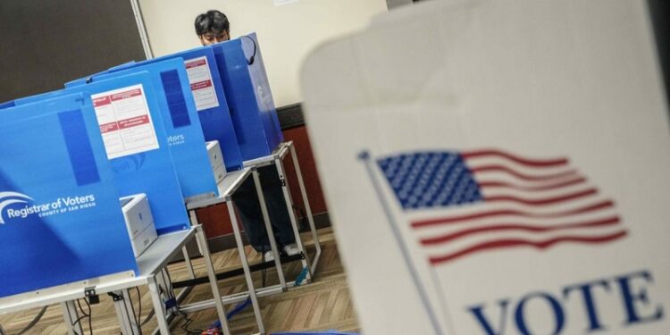 Funcionarios de inteligencia de EEUU investigan una dirección de correo electrónico rusa en relación con las amenazas de bomba en Georgia