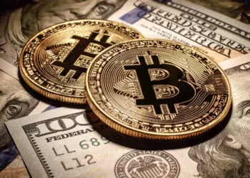 El dólar, las cripto y los futuros de Wall Street se disparan ante la victoria de Trump