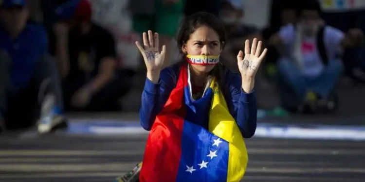 Amnistía Internacional pide a la CPI investigar torturas y detenciones arbitrarias en Venezuela