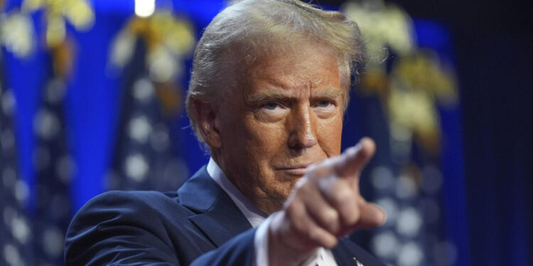 Donald Trump envía mensaje a “lunáticos de izquierda radicales” en Acción de Gracias