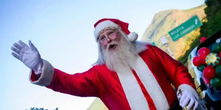 Este domingo Santa le da la bienvenida a la Navidad en la Cota Mil de Caracas