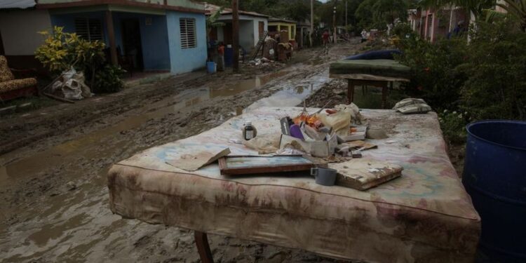 Cuba declara en «fase informativa» a 10 provincias por formación de nuevo ciclón